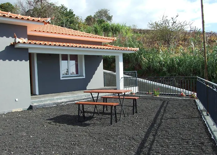 Paraiso Flores Estreito Da Calheta