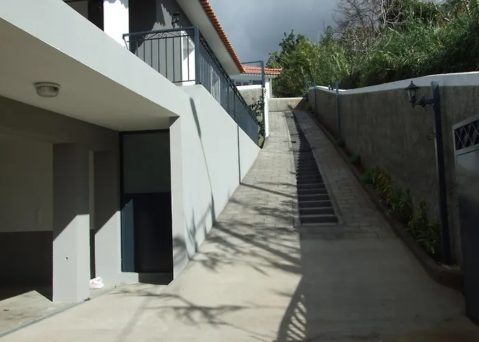 Paraiso Flores * Estreito Da Calheta