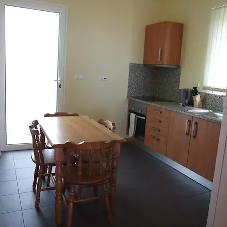 Paraiso Flores Nyaraló Estreito da Calheta