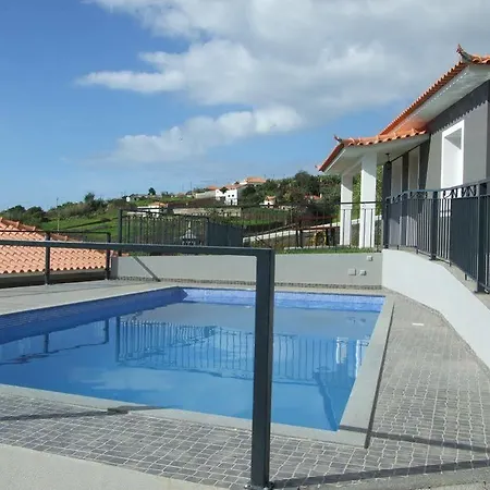 펜션 Paraiso Flores Estreito Da Calheta